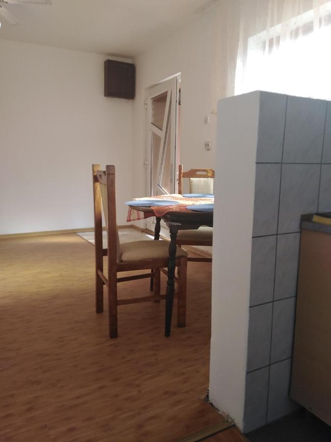 Apartament S&F Dej Buitenkant foto