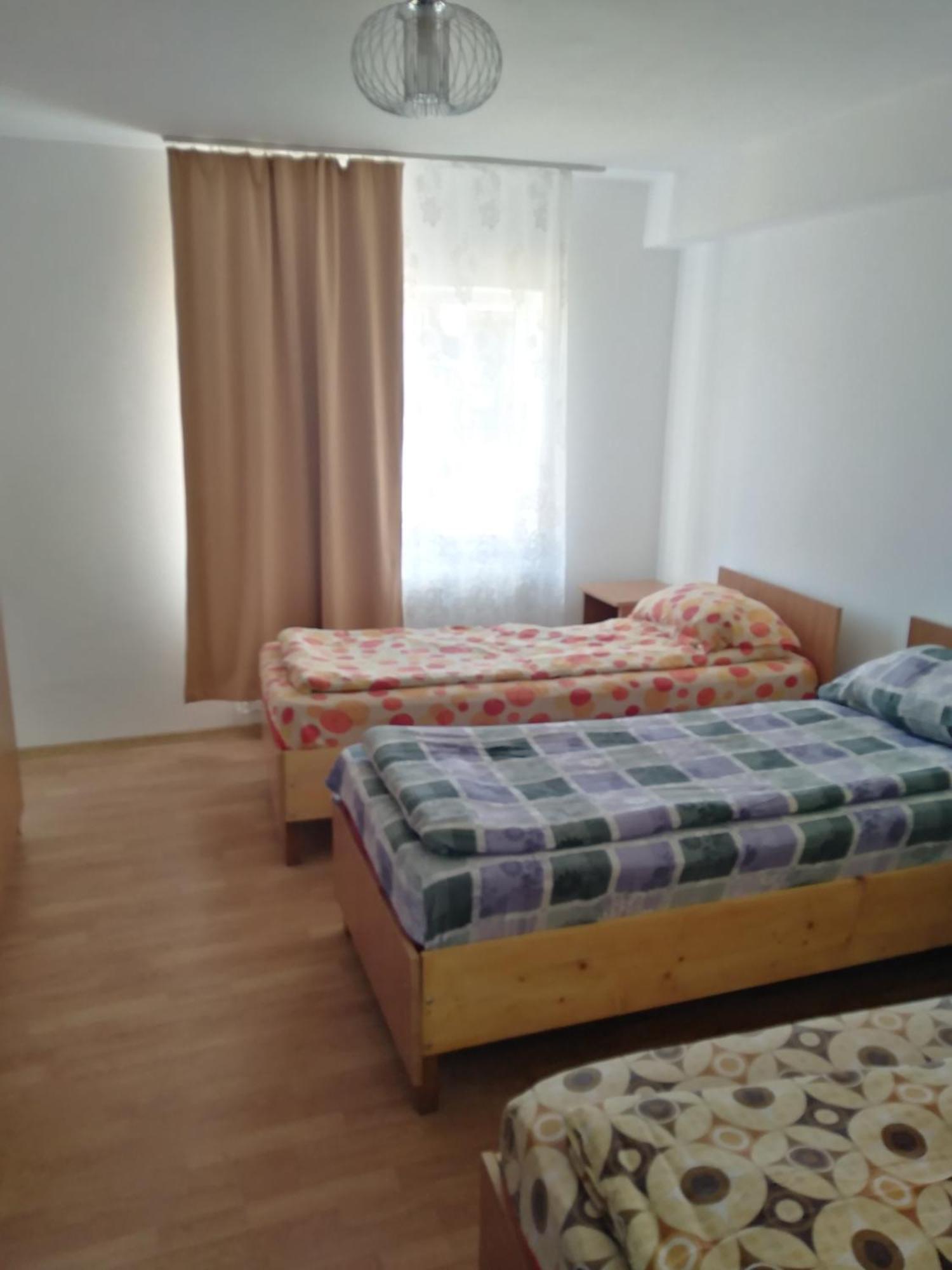 Apartament S&F Dej Buitenkant foto