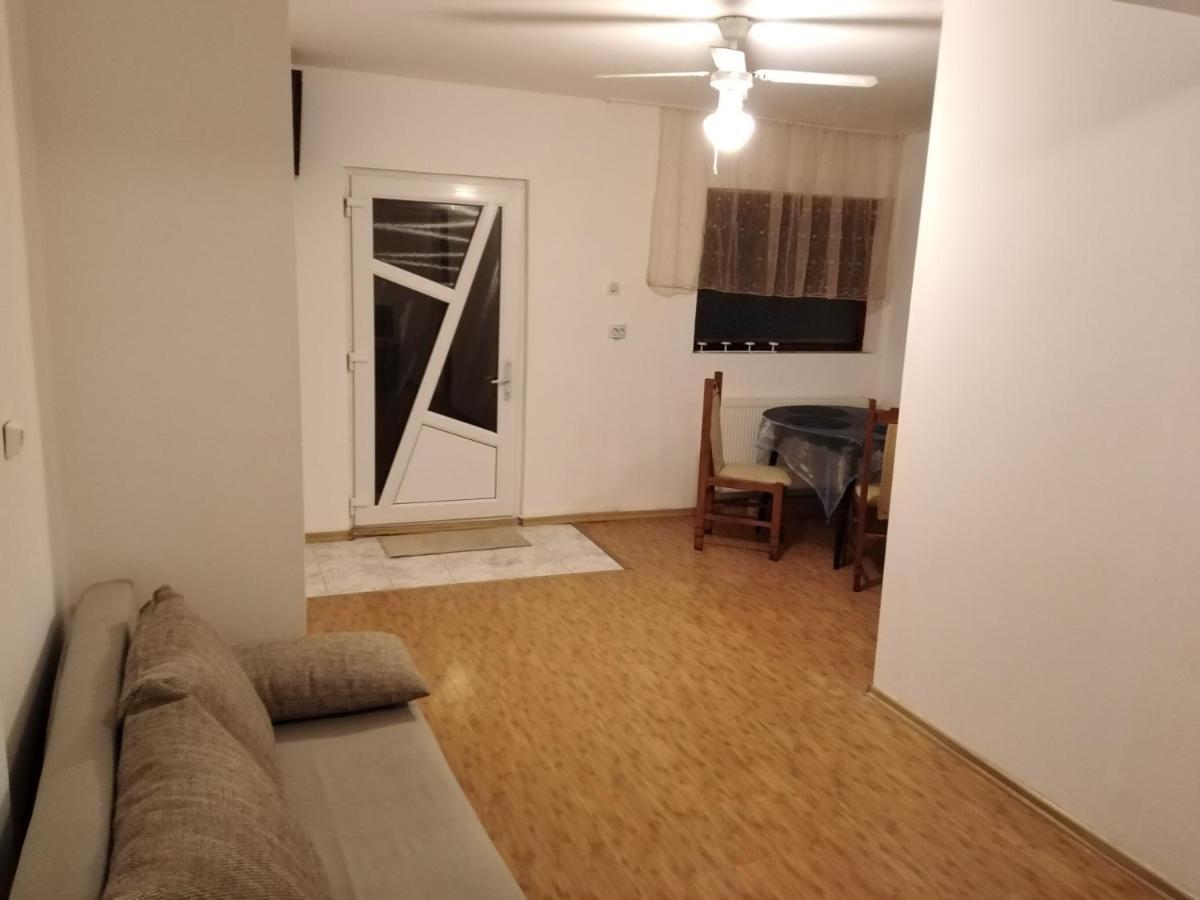 Apartament S&F Dej Buitenkant foto